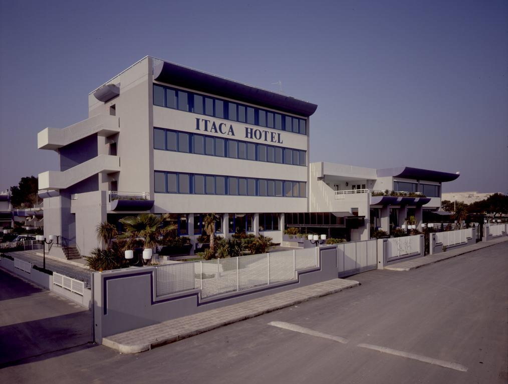Itaca Hotel Barletta Exterior photo