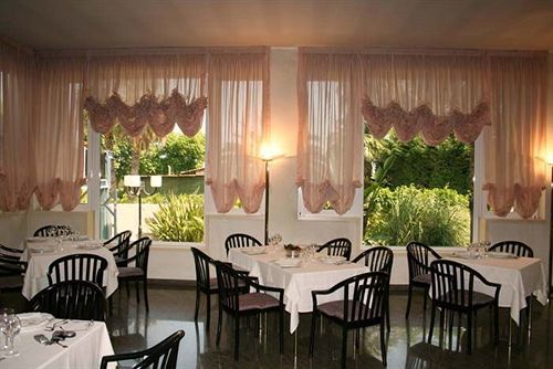 Itaca Hotel Barletta Exterior photo