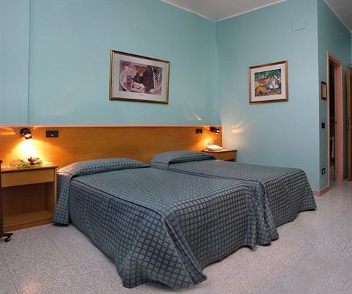 Itaca Hotel Barletta Exterior photo
